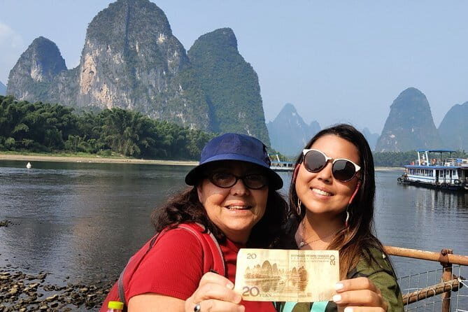 Gullin: Li River Cruise with Pickup and Yangshuo - Discovering the Li River with a Private Cruise from Guilin
