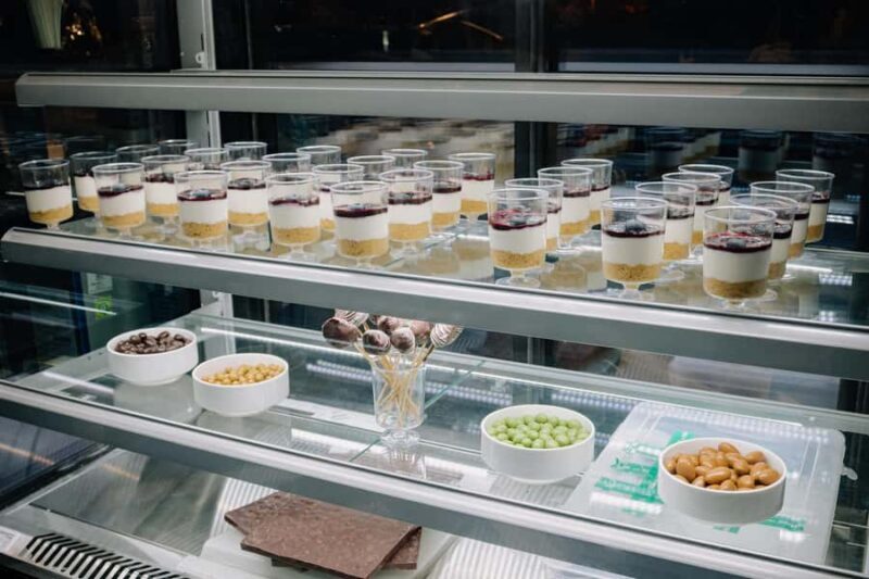 Gurgaon: Indoor Mini Golf Madness Ticket - Accessibility and Practicalities