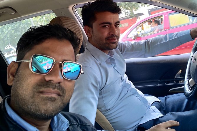 Gurgaon To Agra Same Day Tour By Car , Delhi Sightseen By Taxi - Pickup and Drop-off Details