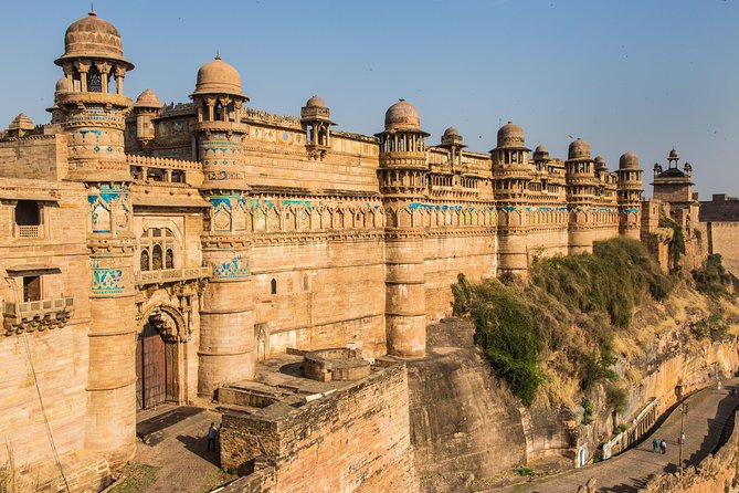 Gwalior Same Day From Delhi by Fast AC Trains - Good To Know