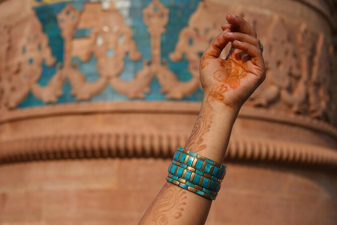 Gwalior Same Day From Delhi by Fast AC Trains - Logistics