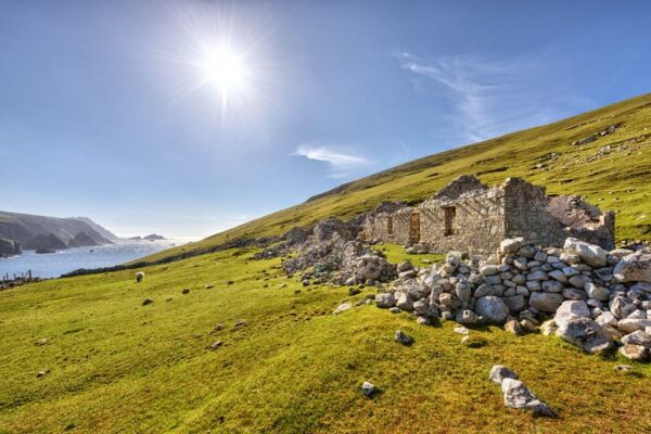 Gweedore: City Highlights Self-Guided E-Bike Tour - Exploring Bunbeg Harbour