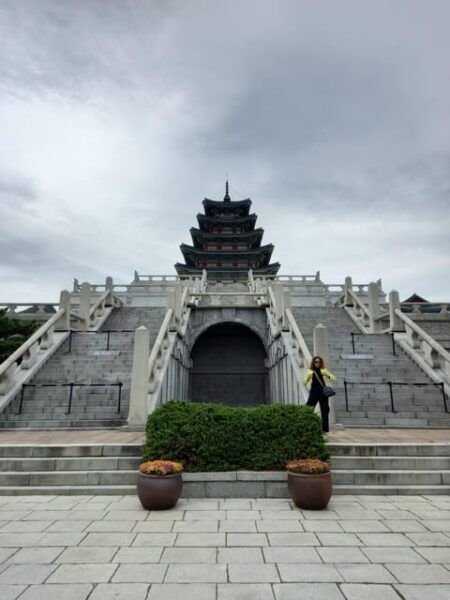 Gyeongbokgung-Bukchon-Gwangjang Market-N Seoul Tower-Hongdae - Questions You May Have
