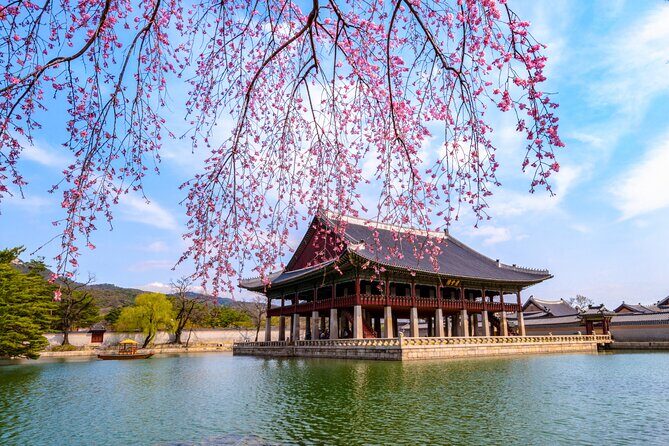 Gyeongbokgung Palace: Bloody History of the Palace - Exploring Gyeongbokgung Palace: A Tour of Tragedy, Intrigue, and Beauty