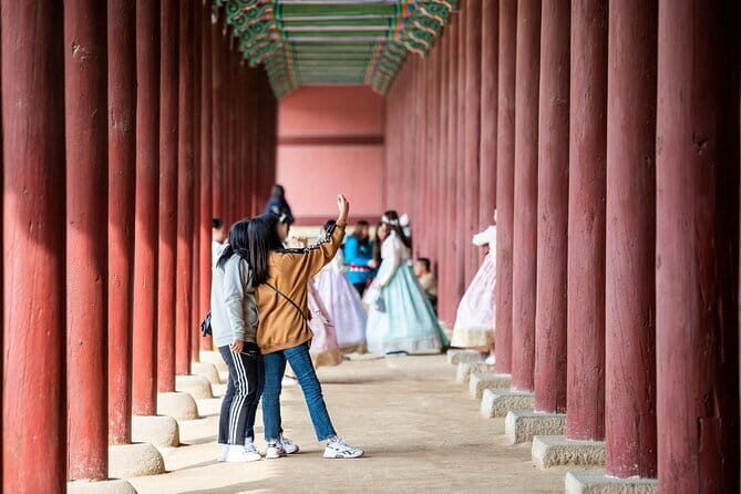 Gyeongbokgung Palace & Bukchon Village Walking Tour - FAQs