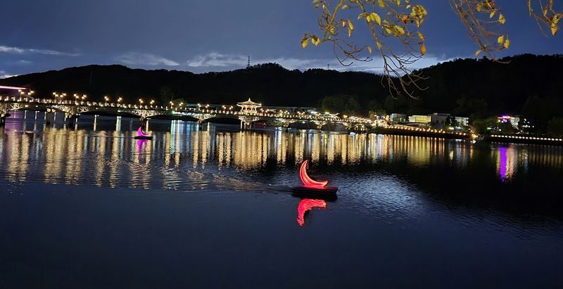 Gyeongju & Andong 2-Day UNESCO Sightseeing Tour with Bulguksa Temple - Andong’s Hahoe Folk Village brings a change of scene