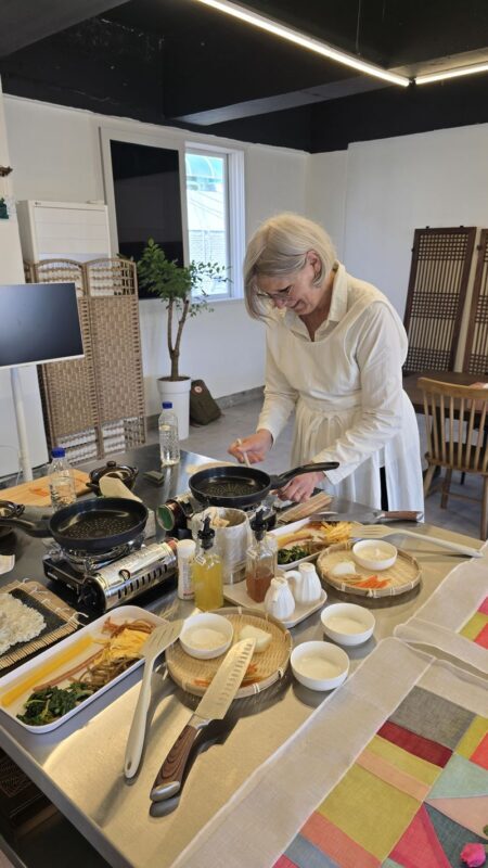 Gyeongju: Small Group Market Tour and Korean Cooking Class - A Good Fit for Families and Curious Cooks