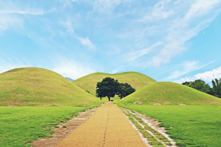 Gyeongju: UNESCO Highlights Tour With Guide and Ticket - Key Points