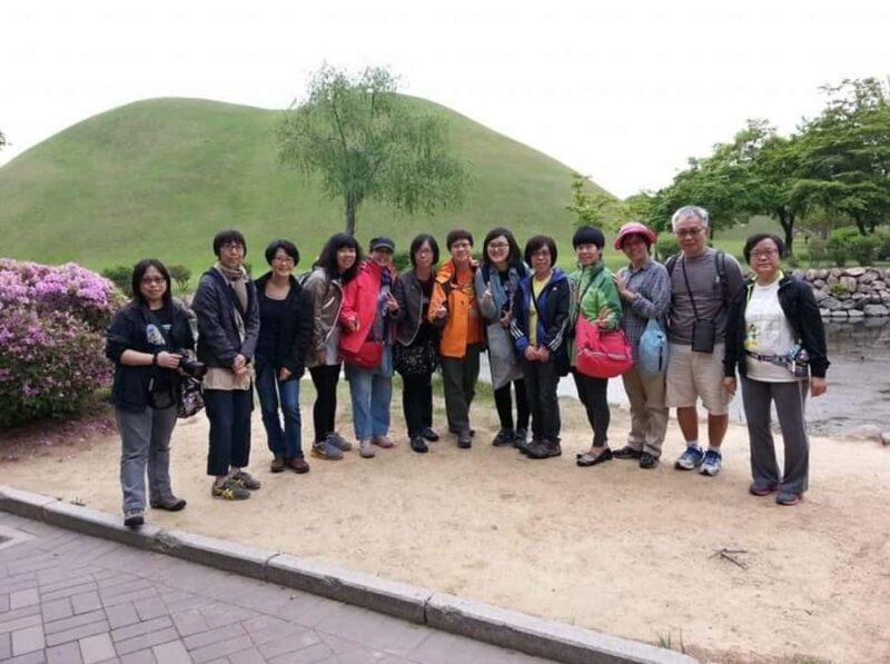Gyeongju: Walking Tour with a Licensed 5th-Gen Local Guide - Good To Know