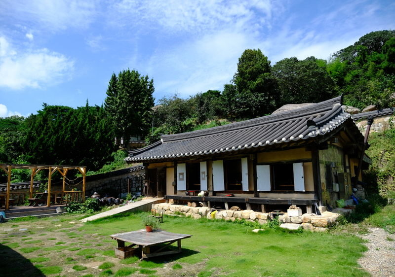 Gyeongju Yangdong Folk Village Traditional Drink Experience - Yangdongs village setting is part of the experience