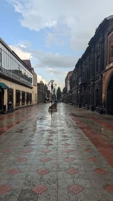 Gyumri: Private Guided Walking Tour By A Local Guide - The Sum Up