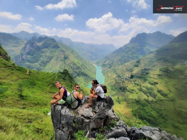 Ha Giang Loop 3 Days Easy Rider With Jasmine Tour - Discover Happiness Road
