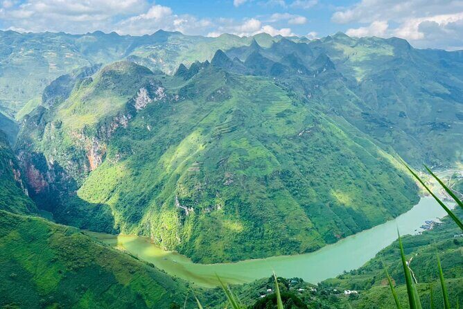 Ha Giang loop 4 days  3 nights by motorbike - What’s Not Included