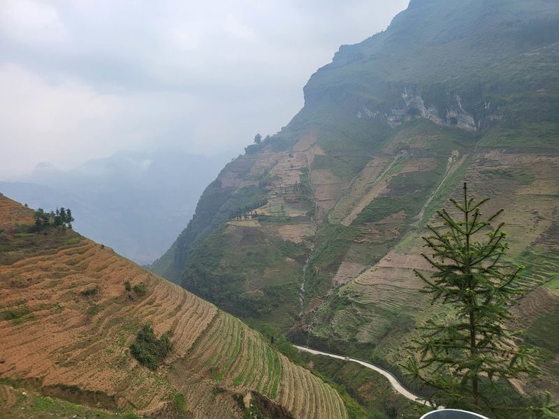Ha Giang Loop Small Group Motorbike Tour - Day two: Bac Sum Slope, Nam Dam and Lung Tam