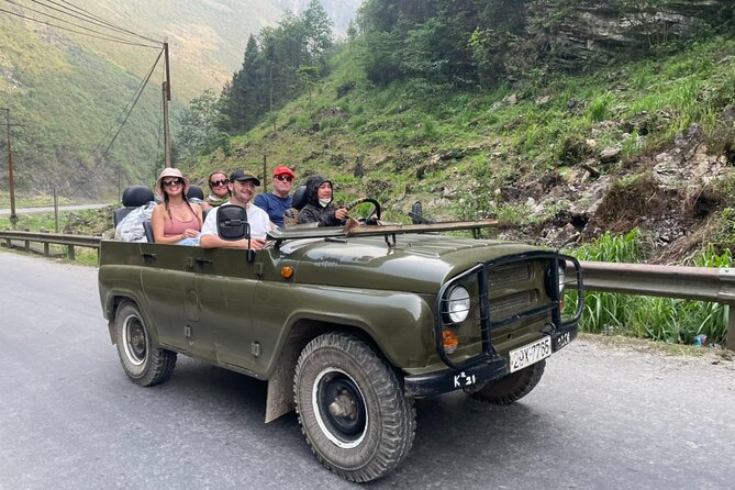 Ha Giang Open Air Jeep Tour 3 Days - Day 1: Arrival and Explore Ha Giang
