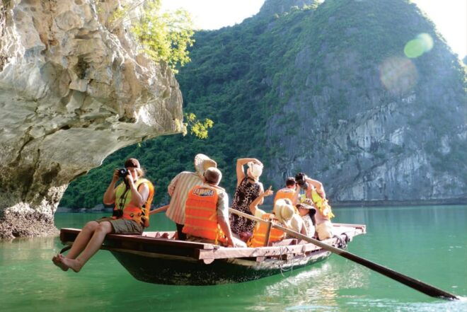 Ha Long 1 Day Small Group & Kayak - Inclusions