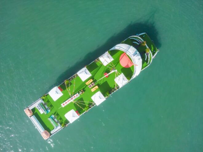 Ha Long 5 Star Cruise With 6-Hour Kayaking/Cave/Titop/Buffet - Experience and Activities
