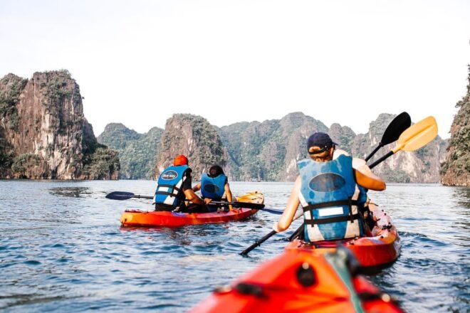 Ha Long Bay 1 Day Tour With 6 Hours on 3* Cruise - Sunset Party on the Cruise