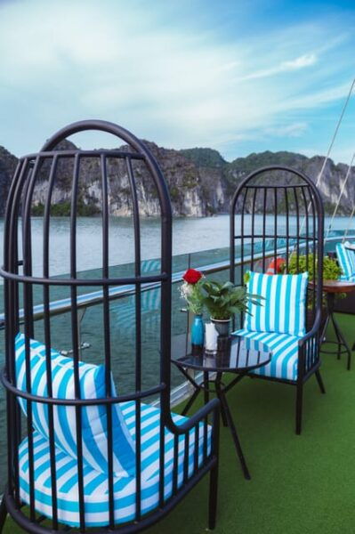 Ha Long Bay 1 Days Tour - so Amazing With Amethyst Cruise - Tips for Tour Participants