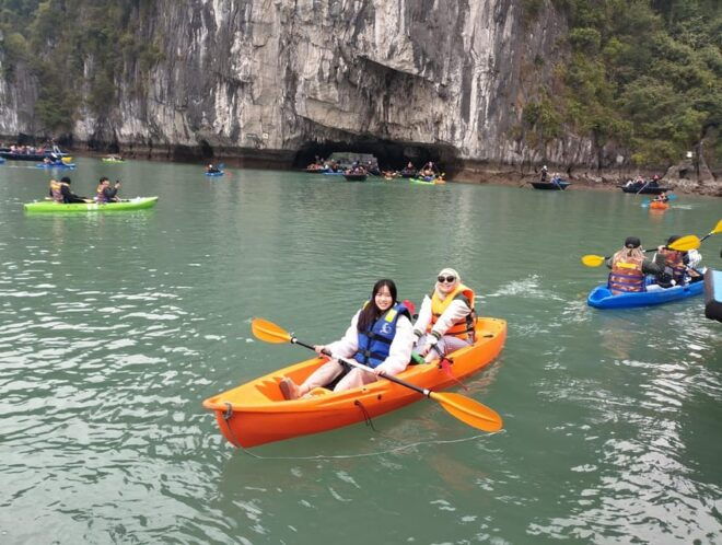 Ha Long Bay 6 Hours Cruise Visit Titop, Sung Sot Cave, Kayak - Activities on the Water