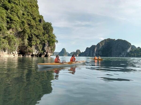 Ha Long Bay 6 Hours Cruise Visit Titop, Sung Sot Cave, Kayak - Booking and Cancellation Policy