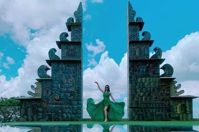 Ha Long Bay Cruise Day Group Tour: Kayaking, Swimming With Lunch - The Sum Up