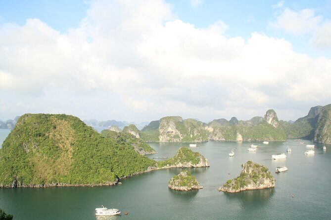 Ha Long Bay Cruise Day Tour - best selling: Kayaking, Swimming, hiking & Lunch - Exploring Ha Long Bay in Detail