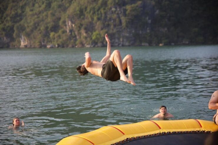 Ha Long Bay Cruise Day Tour - Cave, Kayaking and Lunch - Activities During the Tour