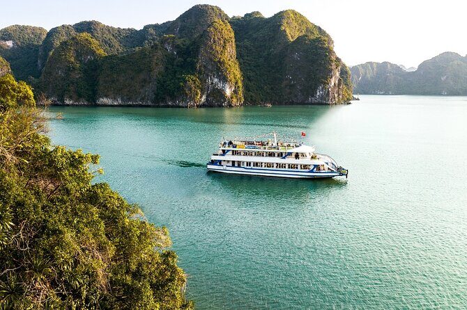 Ha Long Bay Day Cruise, Cave, Kayaking, Swimming, Bus & Lunch - FAQ