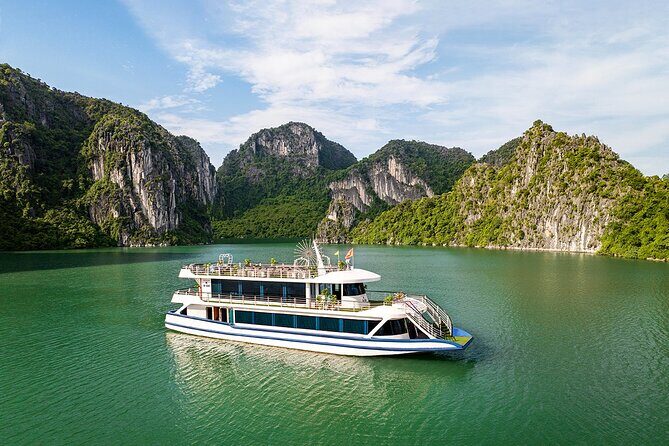 Ha Long Bay Luxury Cruise from Hanoi with Jacuzzi & Local Lunch - Final Thoughts