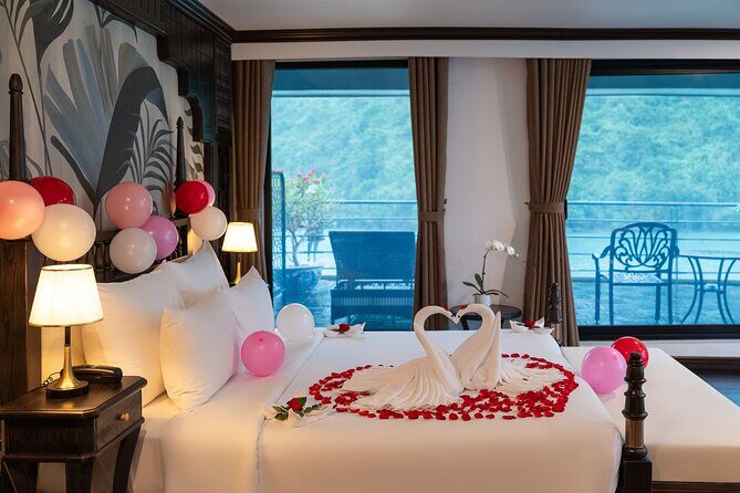 Ha Long & Lan Ha Bay 2D1N Luxury Cruise with Balcony from Hanoi - Day Two: Sunrise, Tai Chi, and Hidden Villages