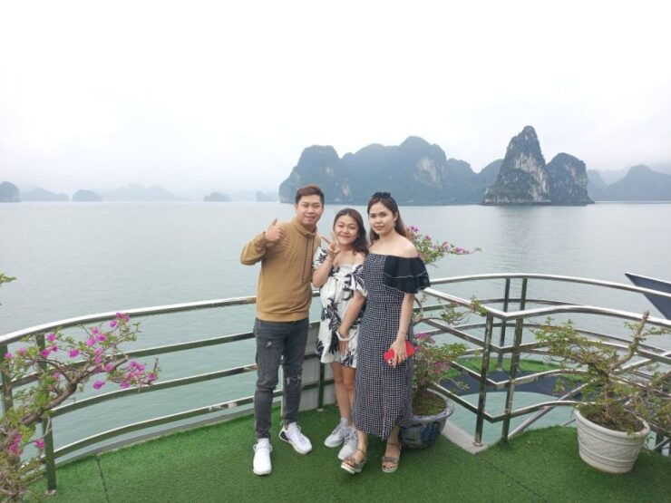Ha Long: Surprise Cave Full-Day Cruise With Kayak and Beach - Experience and Guide