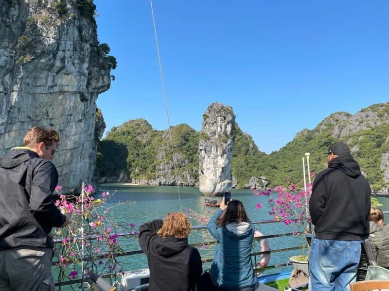 Ha Noi/Cat Ba: Lan Ha bay-Viet Hai village Cycling, Kayaking - Exploring Lan Ha Bay: A Complete Review of the Cycling, Kayaking, and Village Tour