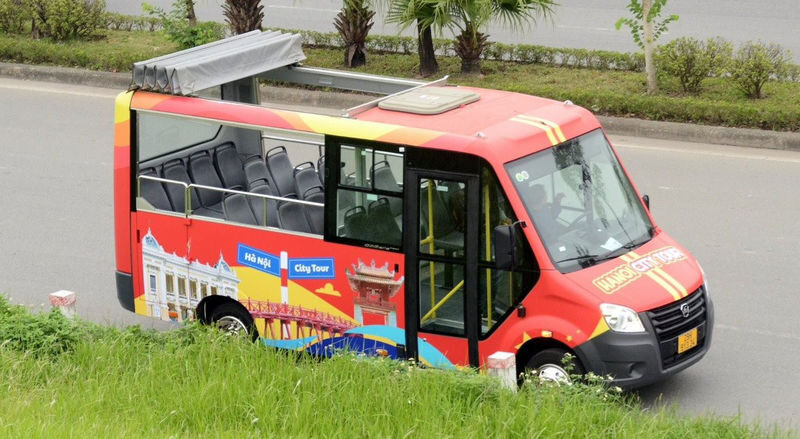Ha Noi City Tour by Mini Bus Ticket - Make the most of the ride without an audio guide