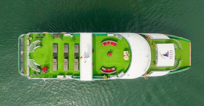 Ha Noi: Ha Long Bay 1 Day/ 5 Star Boat / Limousine Transport - Included Services and Amenities