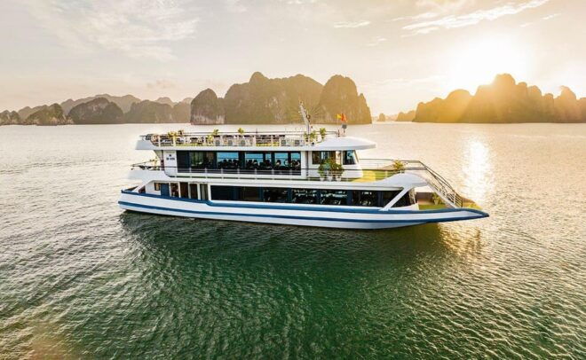 Ha Noi : Ha Long Bay 5-Star Cruise With Kayak & Buffet Lunch - Important Information