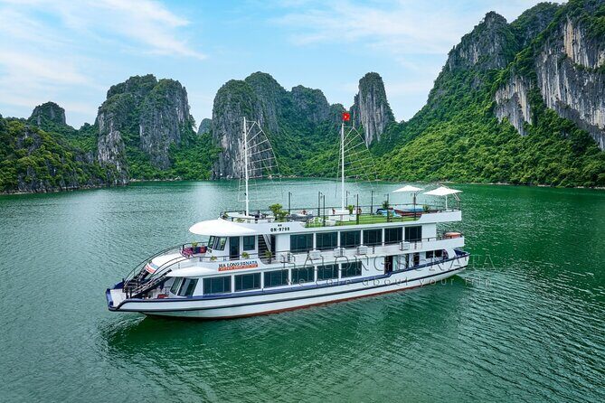 Ha Noi: Ha Long Bay 5 Star Cruise with Live Music & Buffet Lunch - FAQ