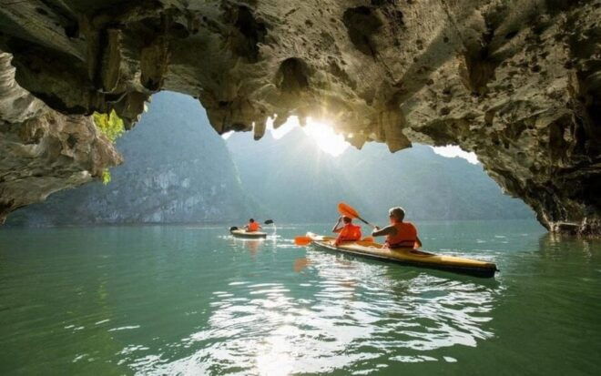 HA NOI: HA LONG- SUNG SOT CAVE- TI TOP ISLAND- LUON CAVE - Activities at Ti Top Island