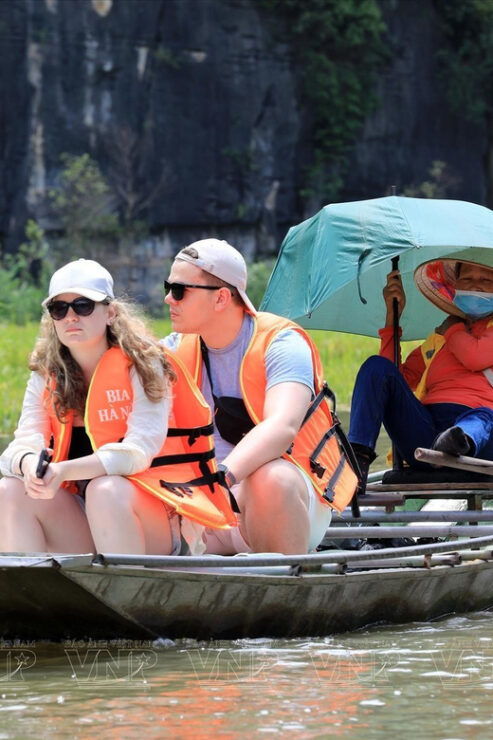 Ha Noi: HOA LU-TAM COC-MUA CAVE ,Buffet Lunch & Cycling - Good To Know