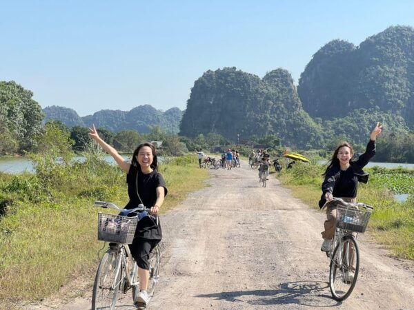 Ha Noi: Ninh Binh 2 Days/ Small Group/ Boat Trip & Kayaking - Travel Recommendations