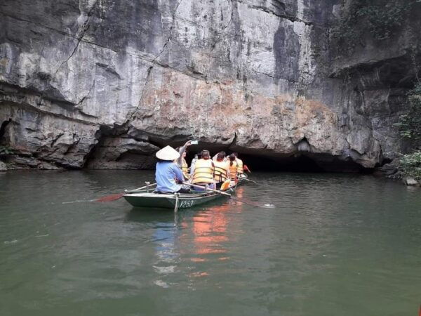Ha Noi: Ninh Binh/ Bai Dinh -Trang An/ Small Group/ Limosine - Booking Process