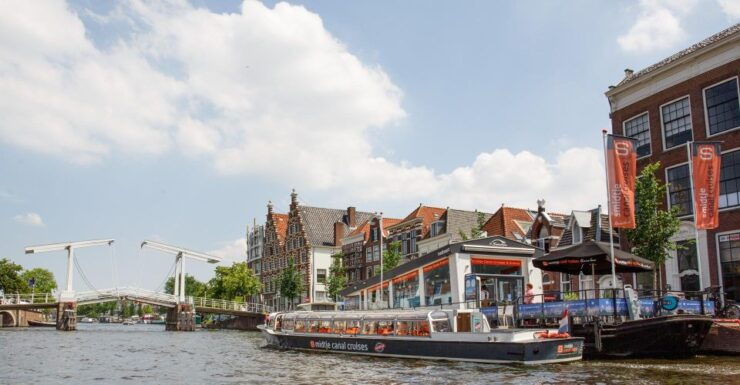 Haarlem: 50-Minute Sightseeing Canal Cruise - Experience