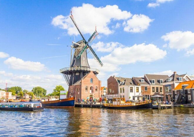 Haarlem: 50-Minute Sightseeing Canal Cruise - Starting Location