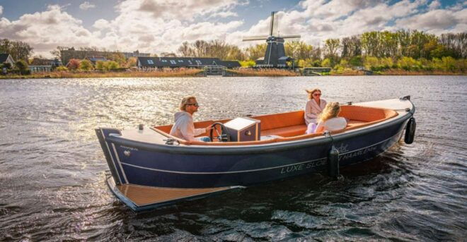 Haarlem: Private Boat Rental City Center - Booking Details