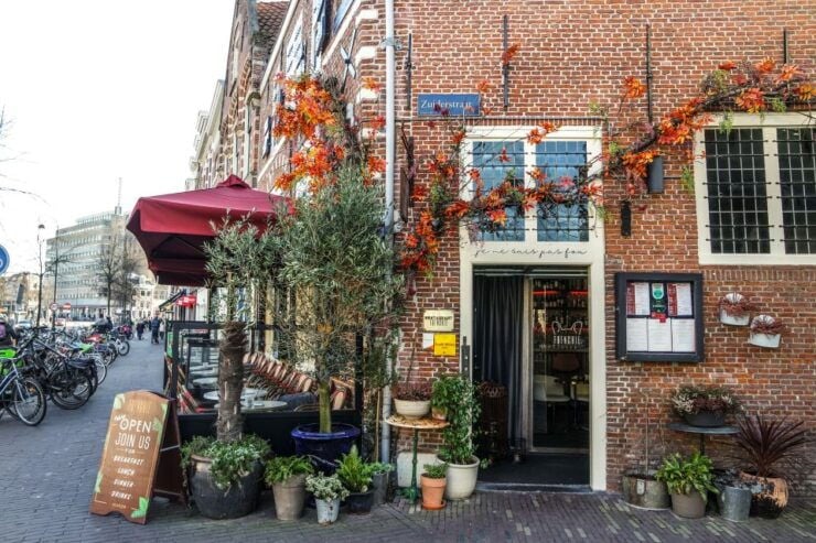 Haarlem: Small Group City Walking Tour - Tour Experience