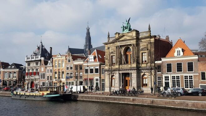 Haarlem: 'The Rise of Haarlem' Guided Walking Tour - Itinerary Details