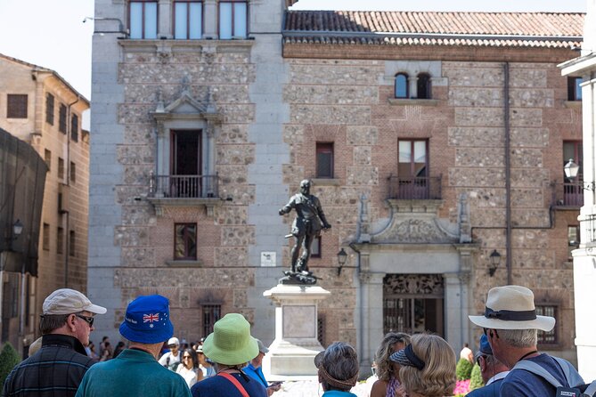 Habsburgs Madrid Private Walking Tour: Historic Centre & Royal Palace - Meeting and Pickup