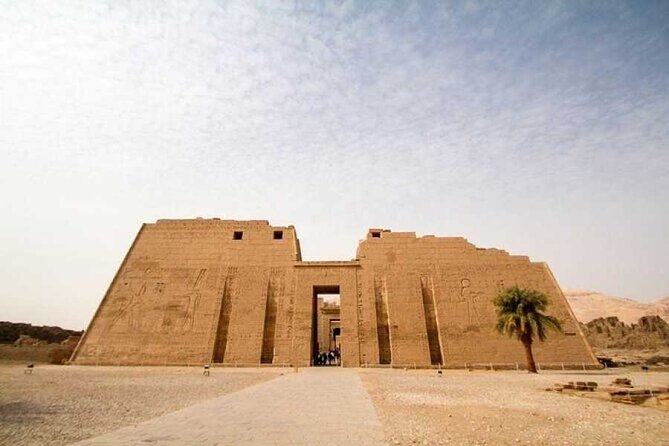 Habu Temple Online Entry Tickets With Pick up Included From Luxor - Good To Know