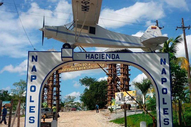 Hacienda Nápoles Tour - Location and Description