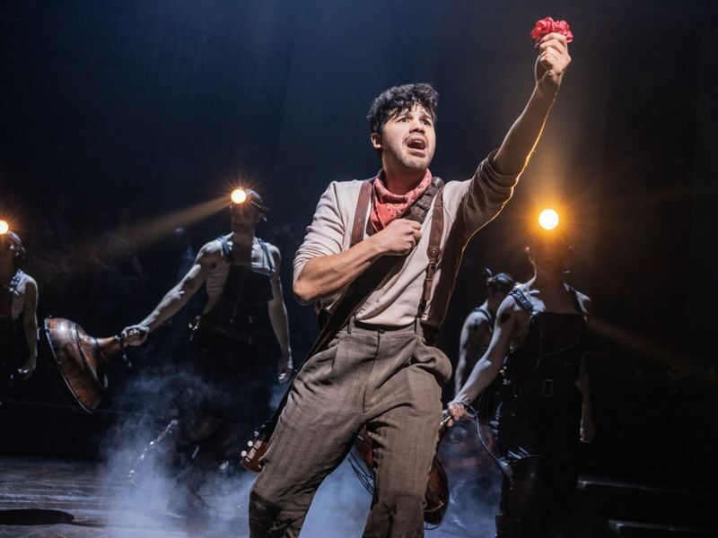 Hadestown Broadway Ticket in New York - How to make the most of a 150-minute show